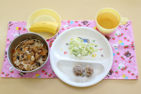 給食のアップ